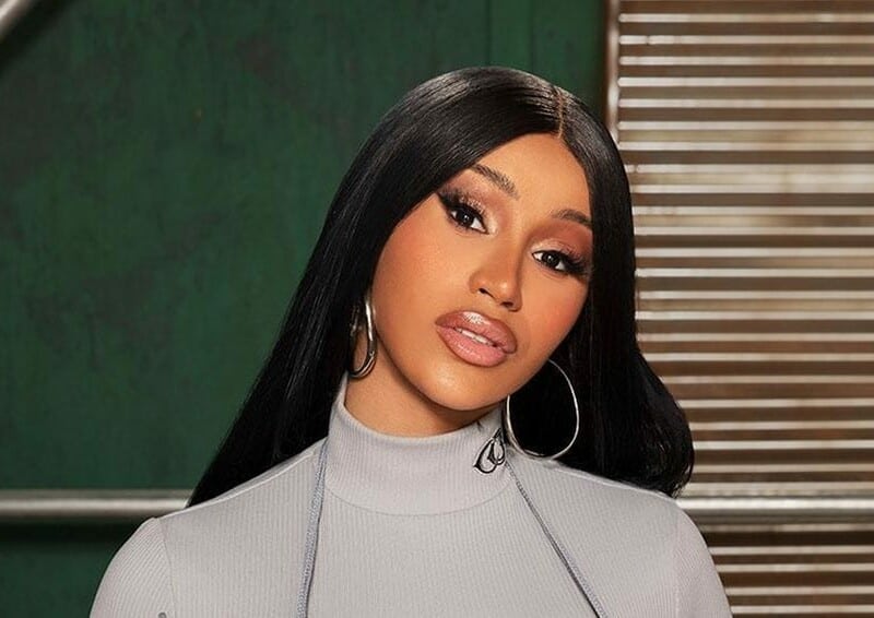 Cardi B Presume Cómo Luce Su Verdadero Cabello – Arte & Medio