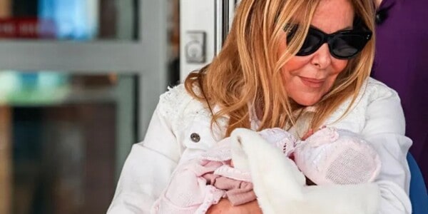 La actriz española Ana Obregón, madre por gestación subrogada a los 68 años