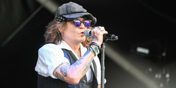 Johnny Depp canceló un concierto de Budapest tras una noche de fiestas, según la prensa